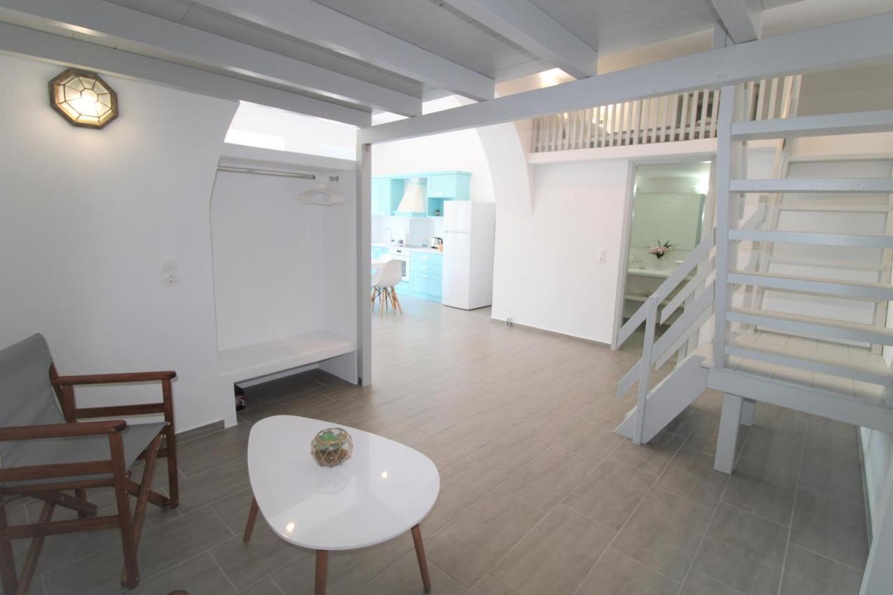 1870 House 1&2 Apartment Plaka  ภายนอก รูปภาพ