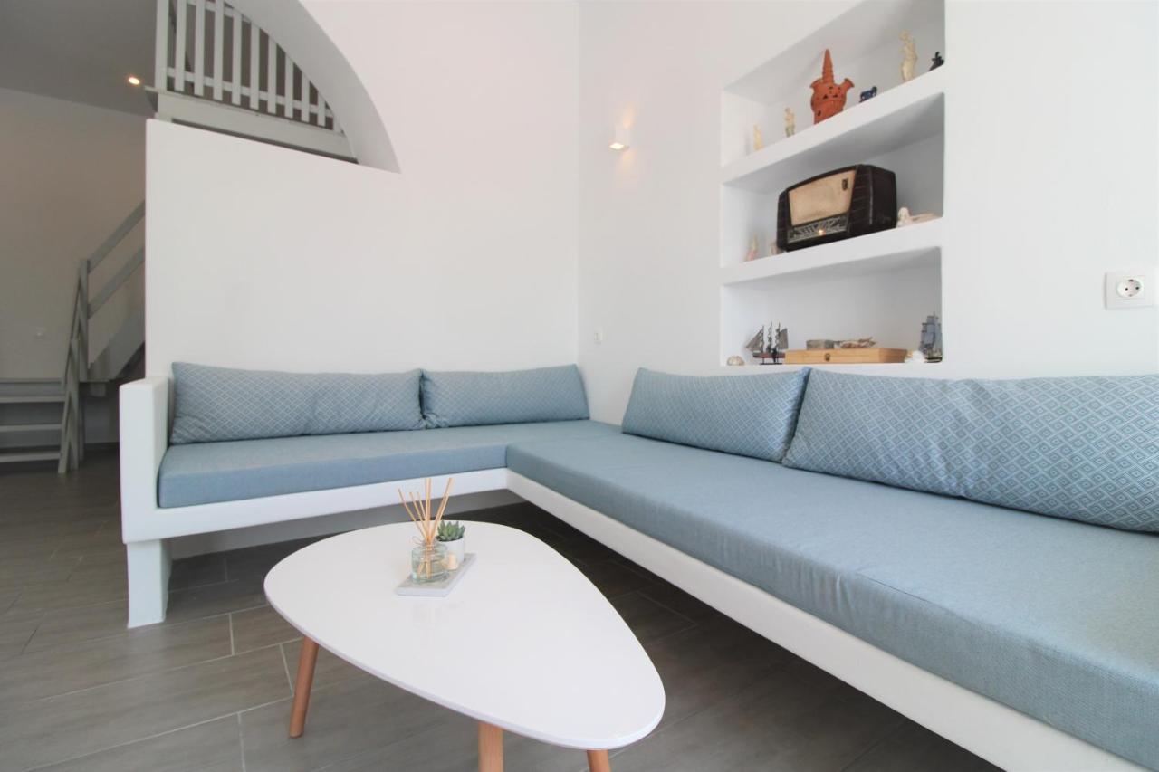 1870 House 1&2 Apartment Plaka  ภายนอก รูปภาพ