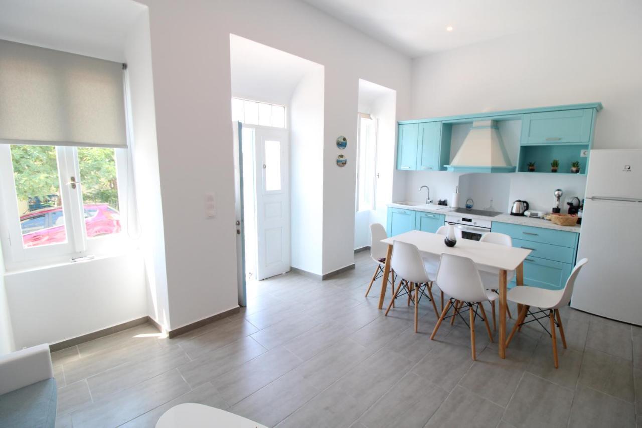 1870 House 1&2 Apartment Plaka  ภายนอก รูปภาพ